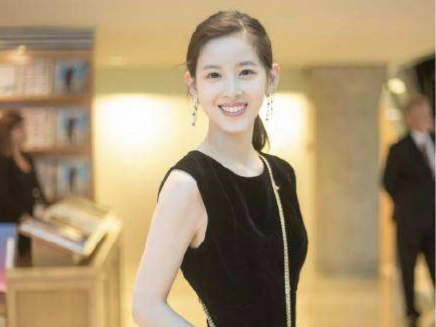 章泽天谈刘强东出轨，章泽天对刘强东是一种什么情感？