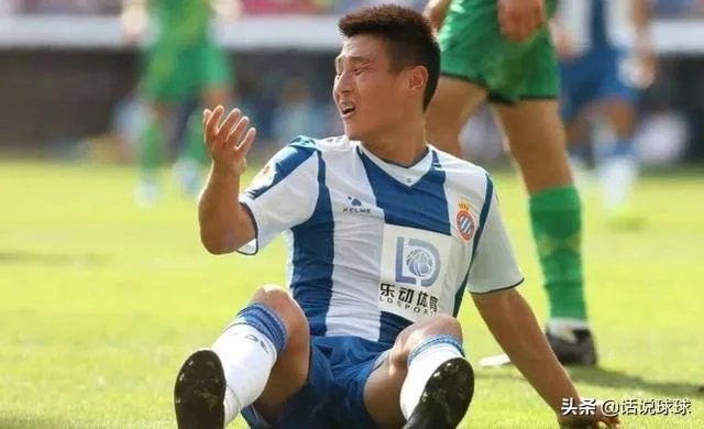 武磊整个赛季联赛只进了一球却多次失单刀还能得到新教练重用吗？