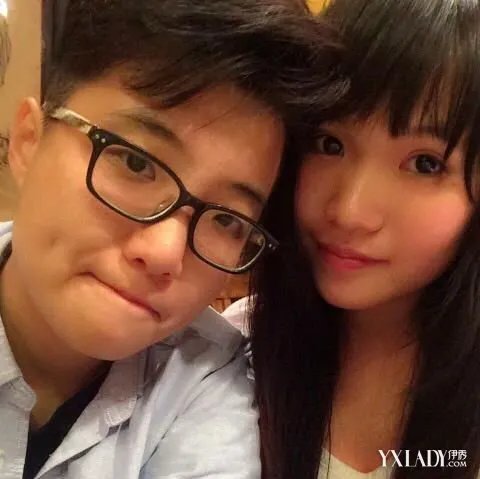 奇葩说邱晨男朋友微博承认自己是同性恋并大方晒另一半