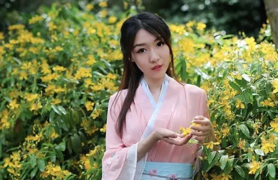 古代少女为什么称作“黄花闺女”？是怎么由来的？