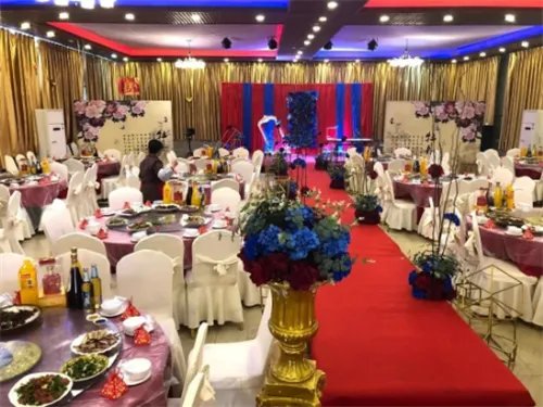 婚宴一般多少钱一桌 婚宴酒席一般几个菜