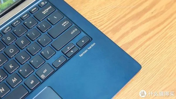 我的第一台全面屏笔记本电脑，华硕灵耀Deluxe14笔记本评测