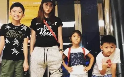 张柏芝为何离婚？