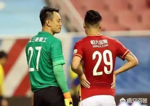 郜林“飞踹”好友李帅私密部位，你如何看这个动作？