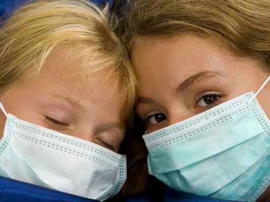 新冠疫情会在夏天结束吗？