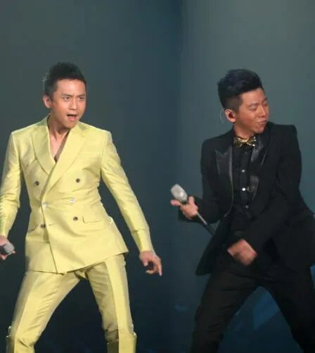 羽泉邓超我是歌手玩恶搞   杨宗纬李泉“暧昧”对唱