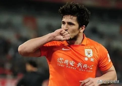 四归化入选国足集训新名单，为什么李可和洛国富落选争议很大？