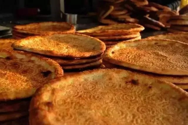 明天就到新疆石河子了，石河子有什么美食和旅游景点推荐？