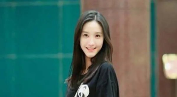 芒果女演员刘露近况如何？