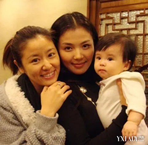 林心如晒和刘涛合影两女神实为好闺蜜