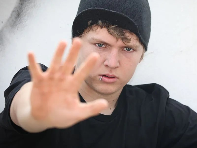 男生快速美白的方法