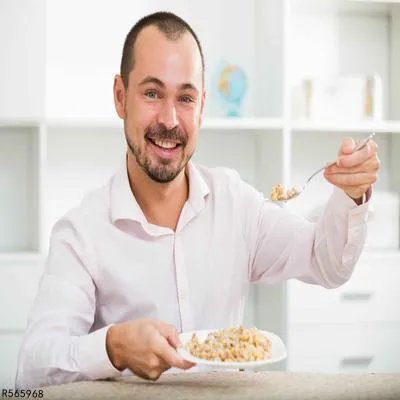 小时候没睡够会胖说法可信吗 了解睡眠不足的危害