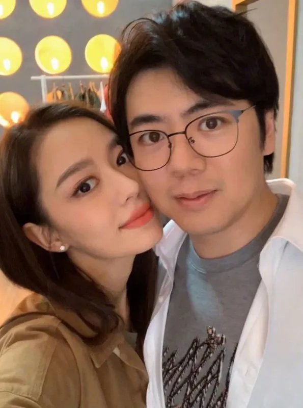 郎朗的妻子吉娜真的怀孕了吗？