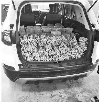 拉两车零钱去买车是怎么回事？