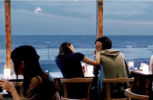 为什么不正经的姑娘，越来越受欢迎