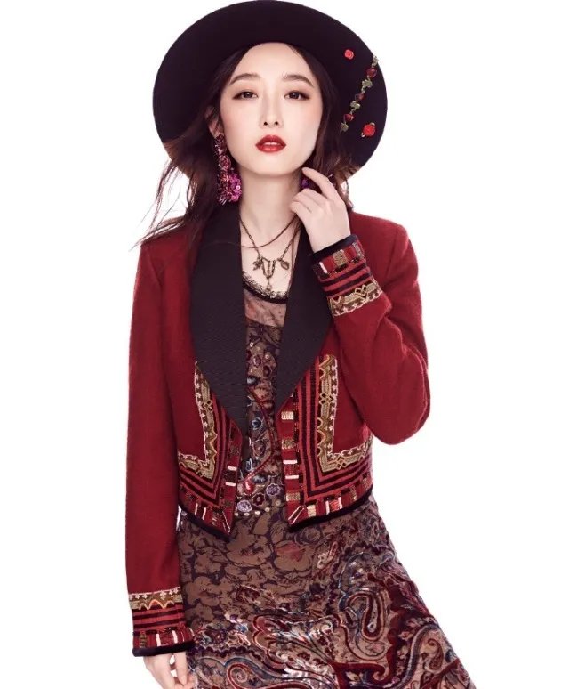 玉体横陈，性感窒息诱惑！林黛玉清纯不再？