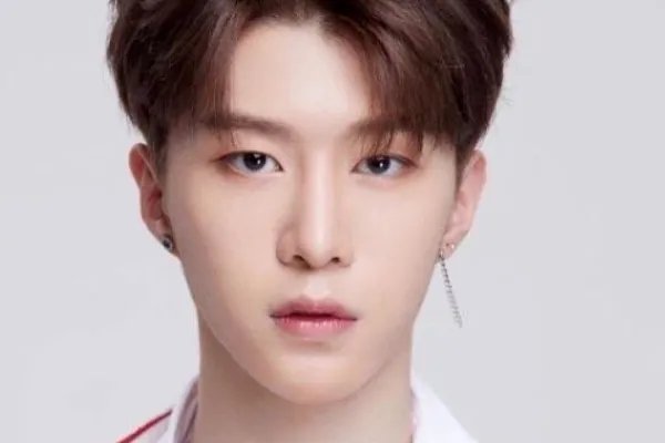 范丞丞工作室名字