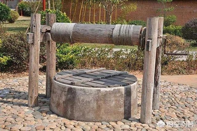 地底下真的有人类？斯诺登爆出的地下世界，真的存在吗？