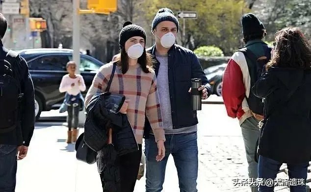 猜测下，一周后美国新冠肺炎累计确诊病例会有多少呢？30万、40万？