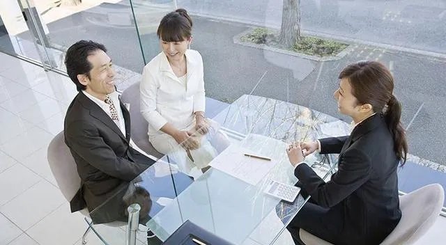 业务员常用的销售技巧？