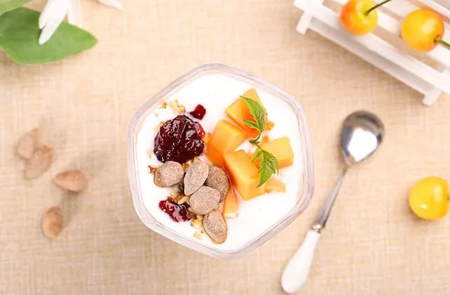 双皮奶是哪里的特产 正宗顺德双皮奶的做法