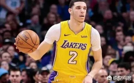 贾马尔·穆雷曾戏耍球哥惹恼湖人球迷，如今感慨未和科比交过手，是在示威吗？对此你怎么看？