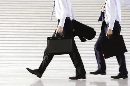 业务员常用的销售技巧？