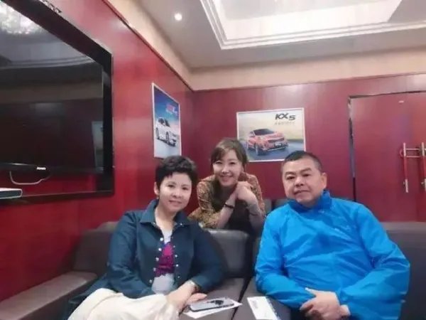 董文华现在丈夫是谁