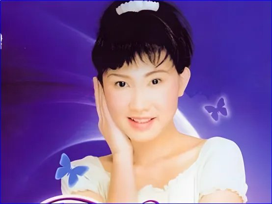 爱到心破碎也别去怪谁是什么歌名