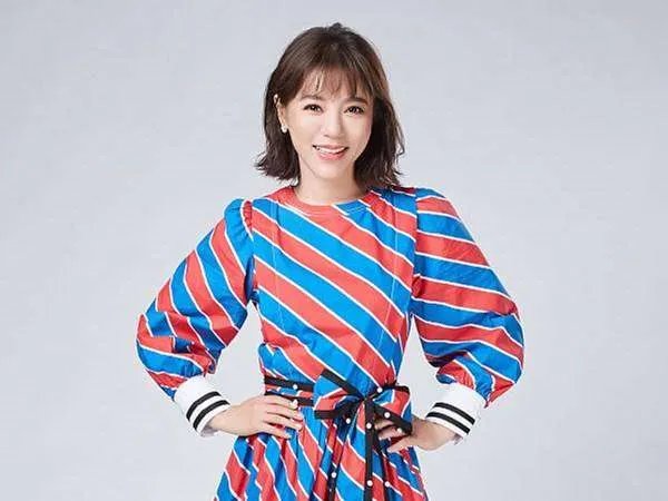 只是我一个人 一个人不可能 ？是歌词 找歌名