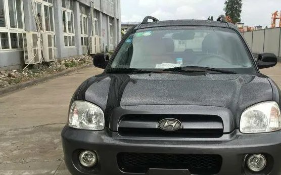 2014华泰圣达菲四驱2.7车多少马里