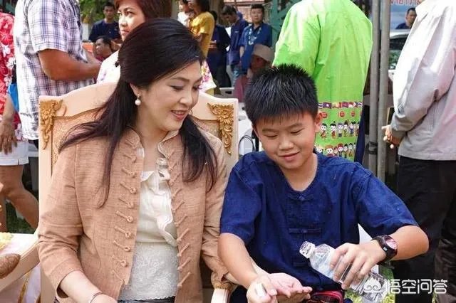 巴育嘲笑英拉没胆子泰国英拉现状大米案