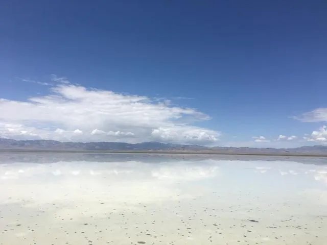 怎样看待央视你幸福吗之问？