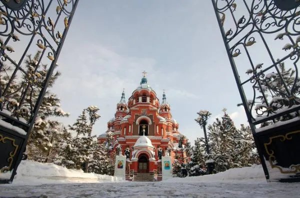 乌克兰以前是俄罗斯领土吗?