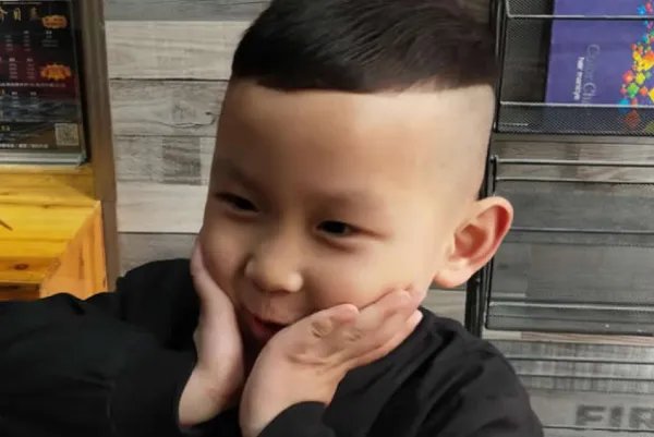 宿迁一男童从五楼坠落，为何竟毫发无损？