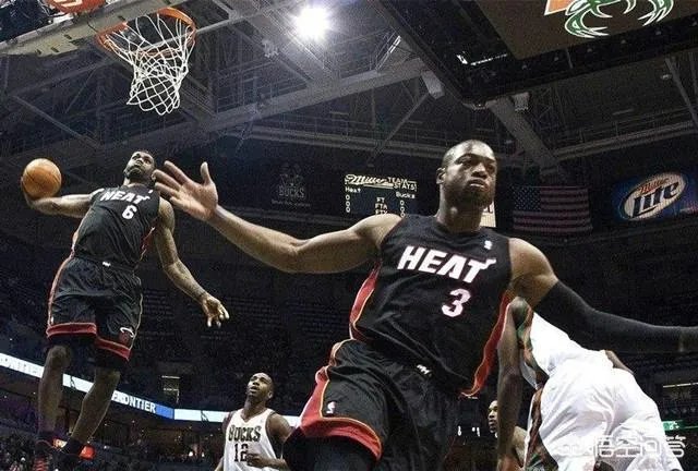 韦德正式公布女儿全名，为何女儿得名字中有詹姆斯？