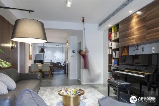 客厅和餐厅之间怎么做隔断？除了常见的吧台，竟有这么多巧妙方法