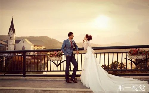 三亚哪家婚纱照摄影性价比高  三亚拍婚纱照要注意什么