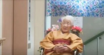 日本长寿老人117岁260天，她每天是怎样生活的？