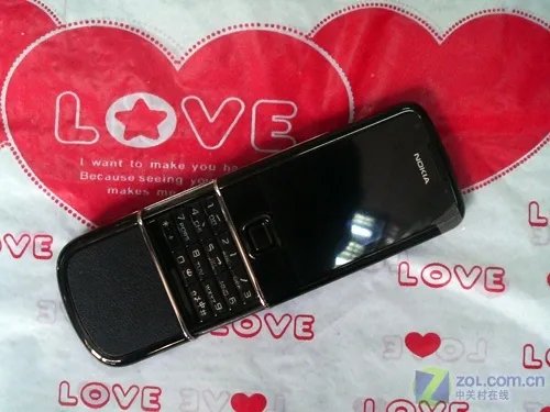 精致滑盖高贵品质 诺基亚8800A报新低