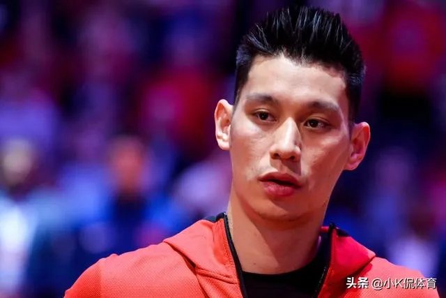 NBA自由市场开放许久，林书豪无人问津，在台湾演讲时几度落泪，大家怎么看待此事？