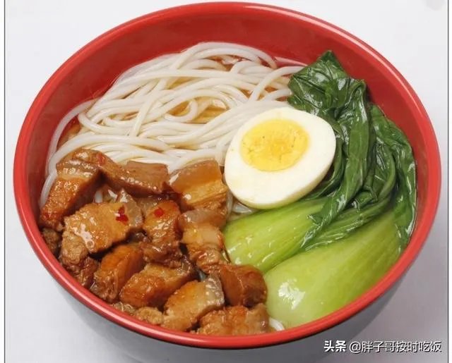 开一家面馆加盟店靠谱吗？面馆加盟一年能赚多少钱？