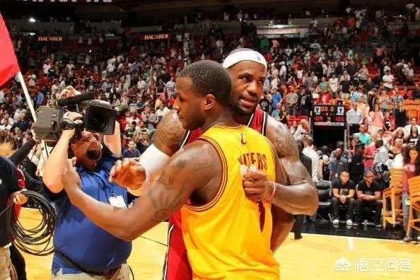 维特斯在加盟湖人后，表示：自己跟詹姆斯就像家人一样。他是在套近乎吗？