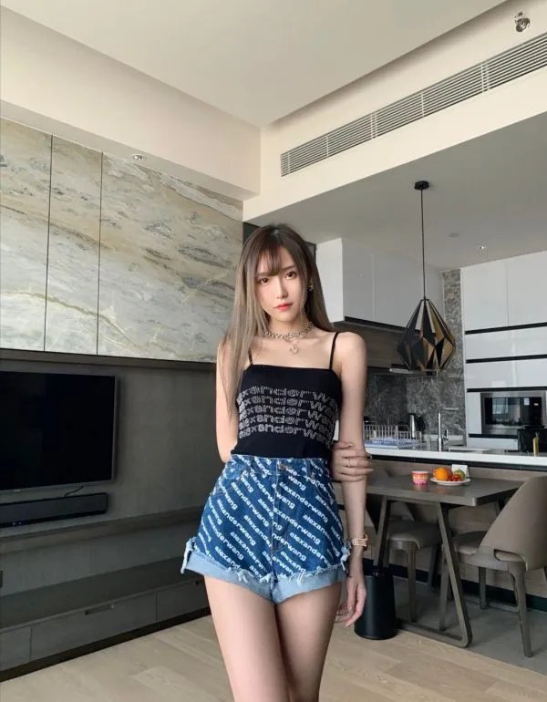 斗鱼虎牙合并被审查，是怎么一回事？