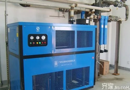 压缩空气干燥机工作原理  压缩空气干燥机的特点