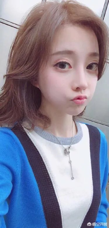 如何评价冯提莫？