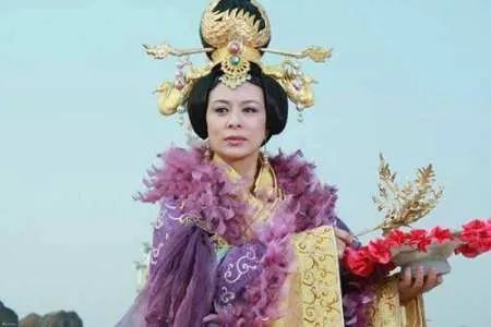 白素贞水漫金山寺为何没人敢管？