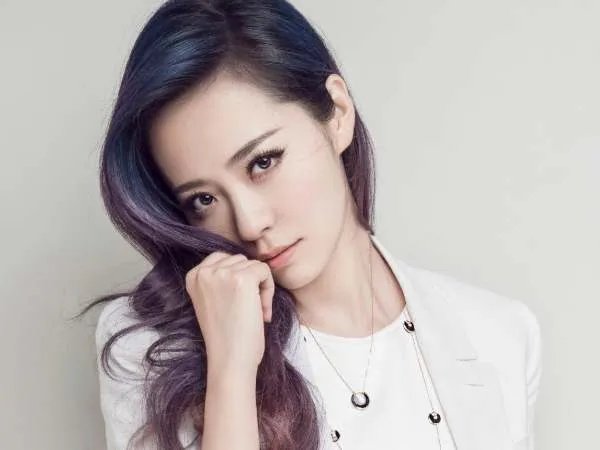 海豚音张靓颖的什么歌曲