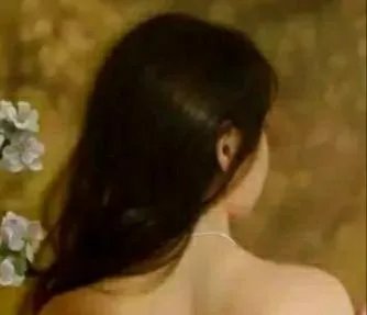 开学第一天就被大四学长表白，我该拒绝还是接受？