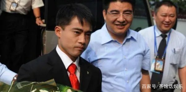 三次盗窃被抓、地铁乞讨、100贱卖金牌的张尚武他经历了什么？